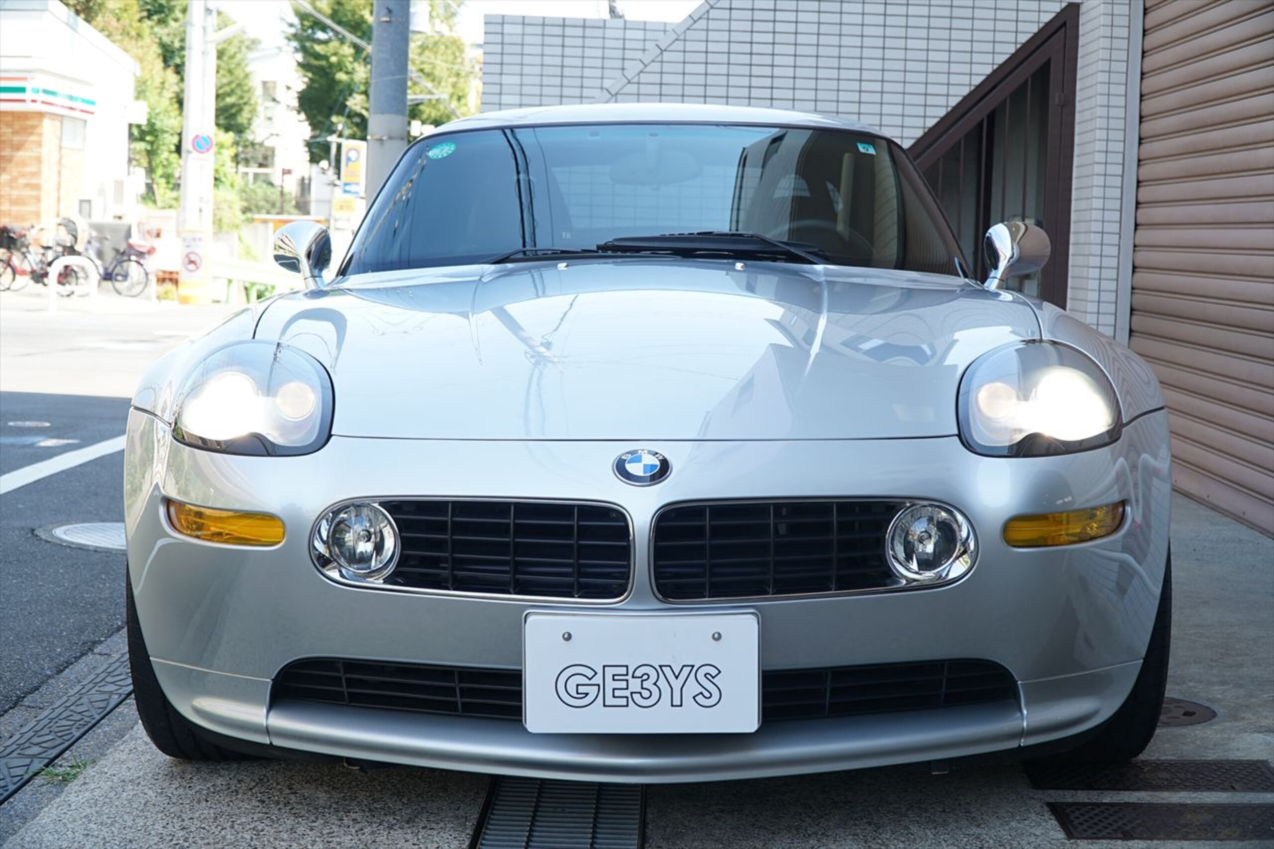 2001 BMW Z8 for sale in Japan