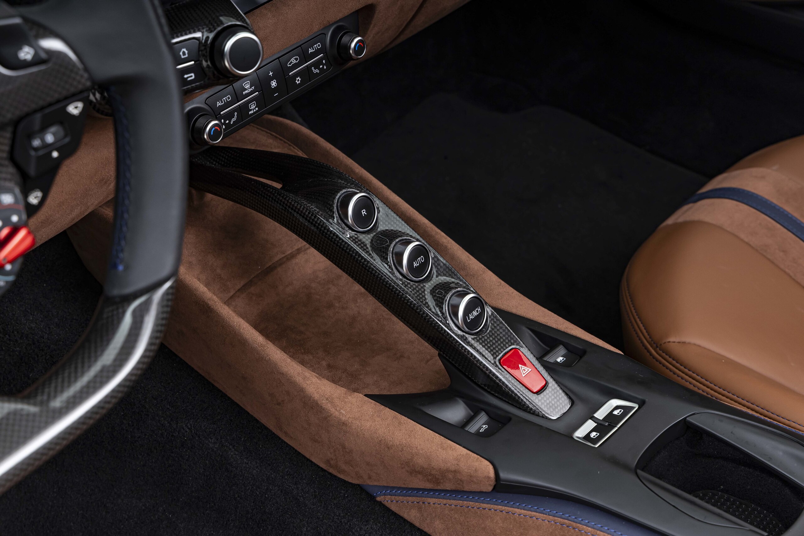 2023 Ferrari 812GTS — Photo 18 / 29