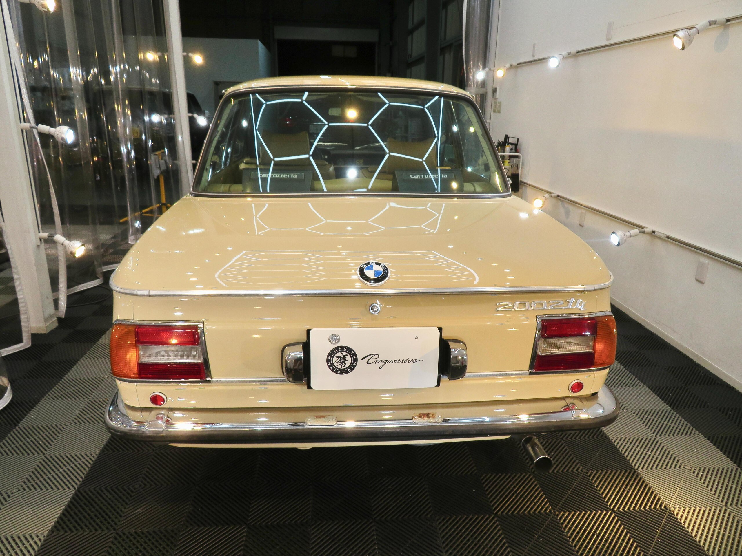 1975 BMW 2002tii — Photo 7 / 18