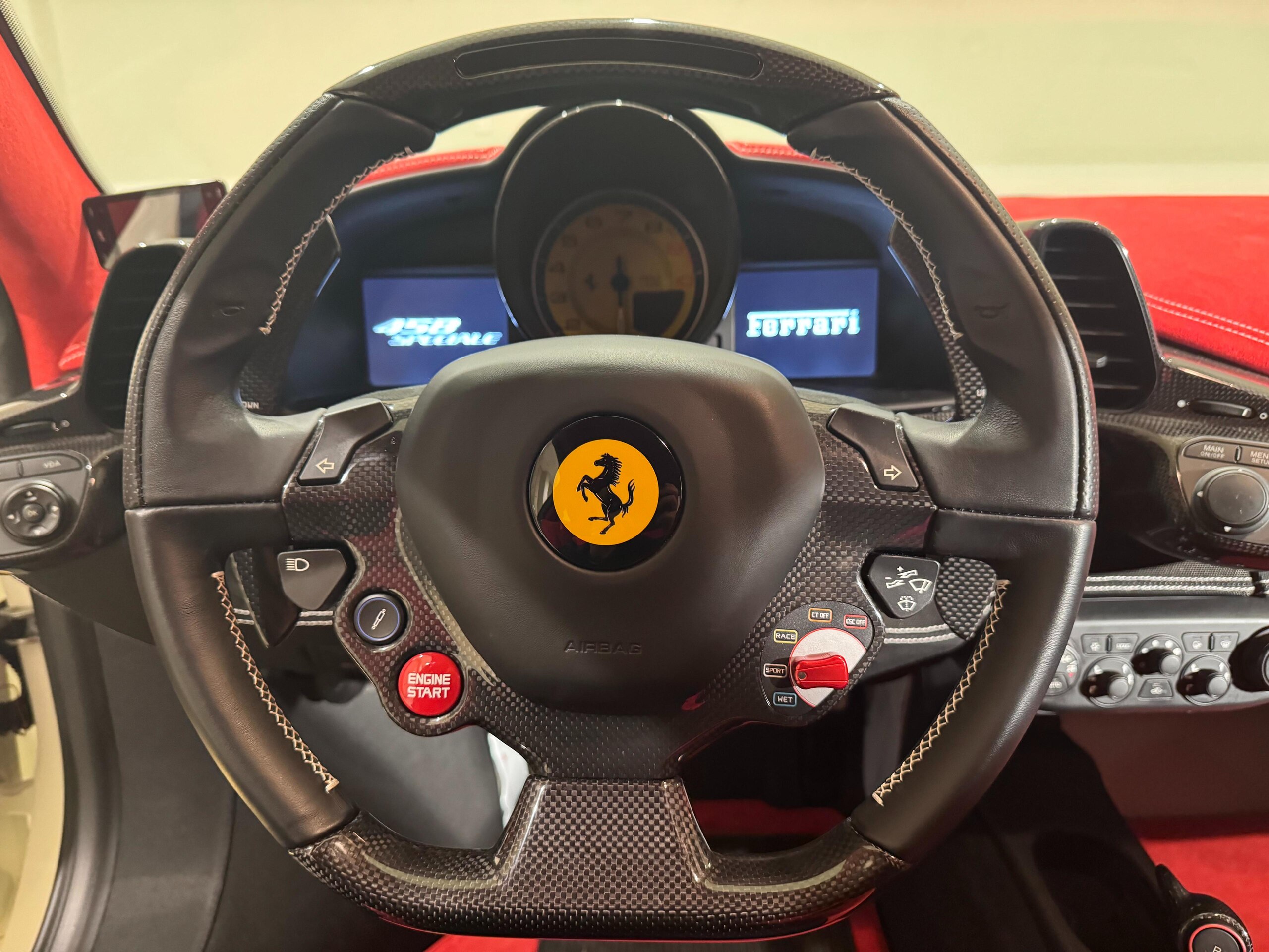2015 Ferrari 458 Speciale — Photo 10 / 16