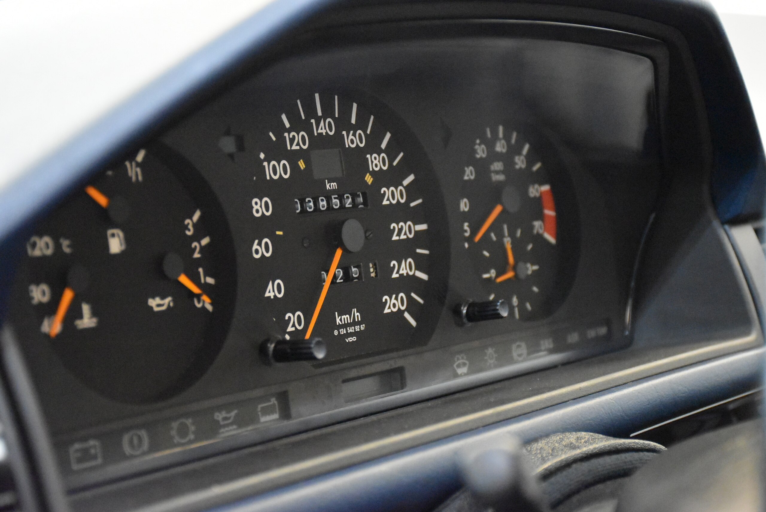 1992 Mercedes Benz 500E — Photo 7 / 16