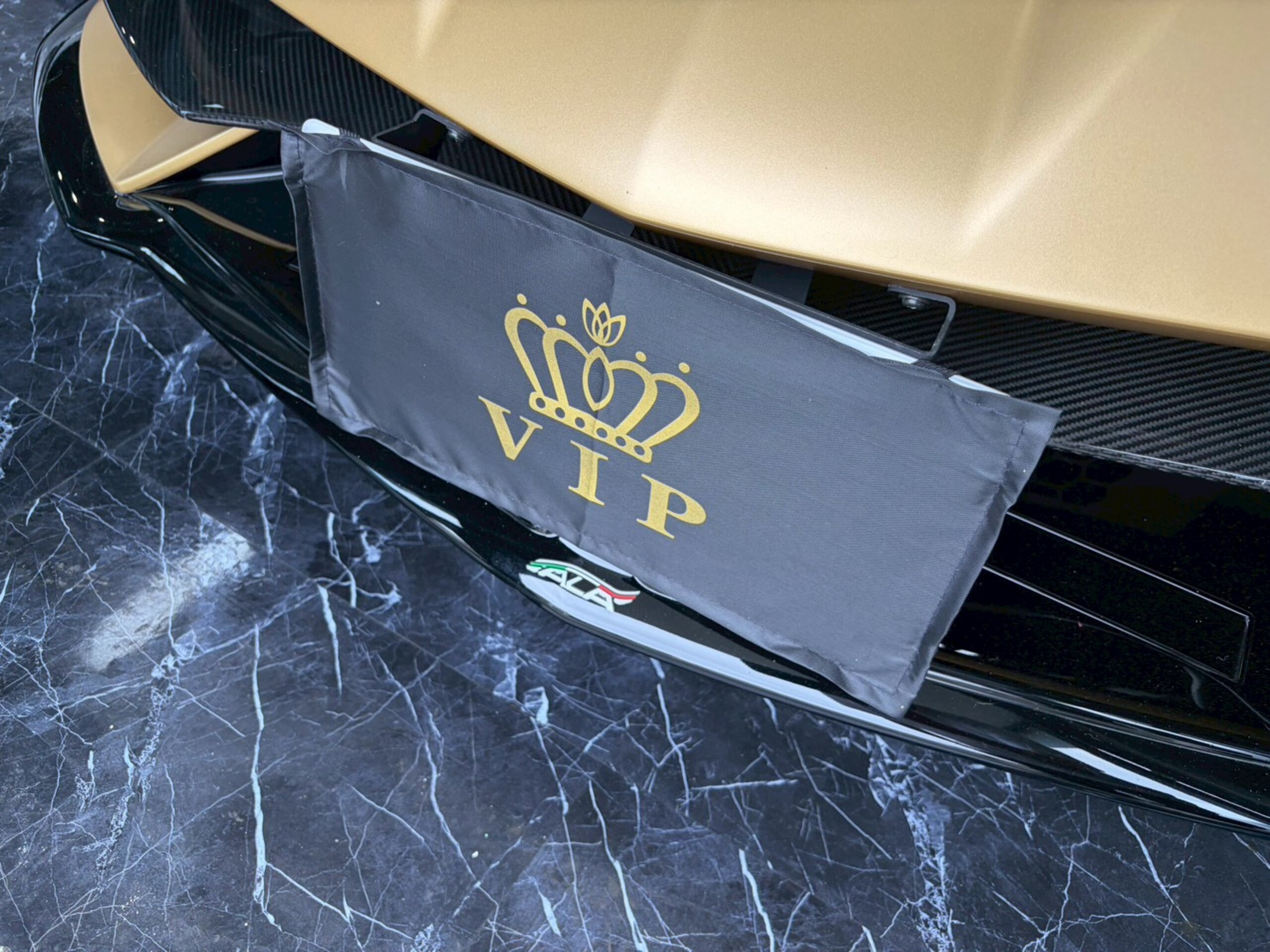 2019 Lamborghini Aventador SVJ — Photo 22 / 41