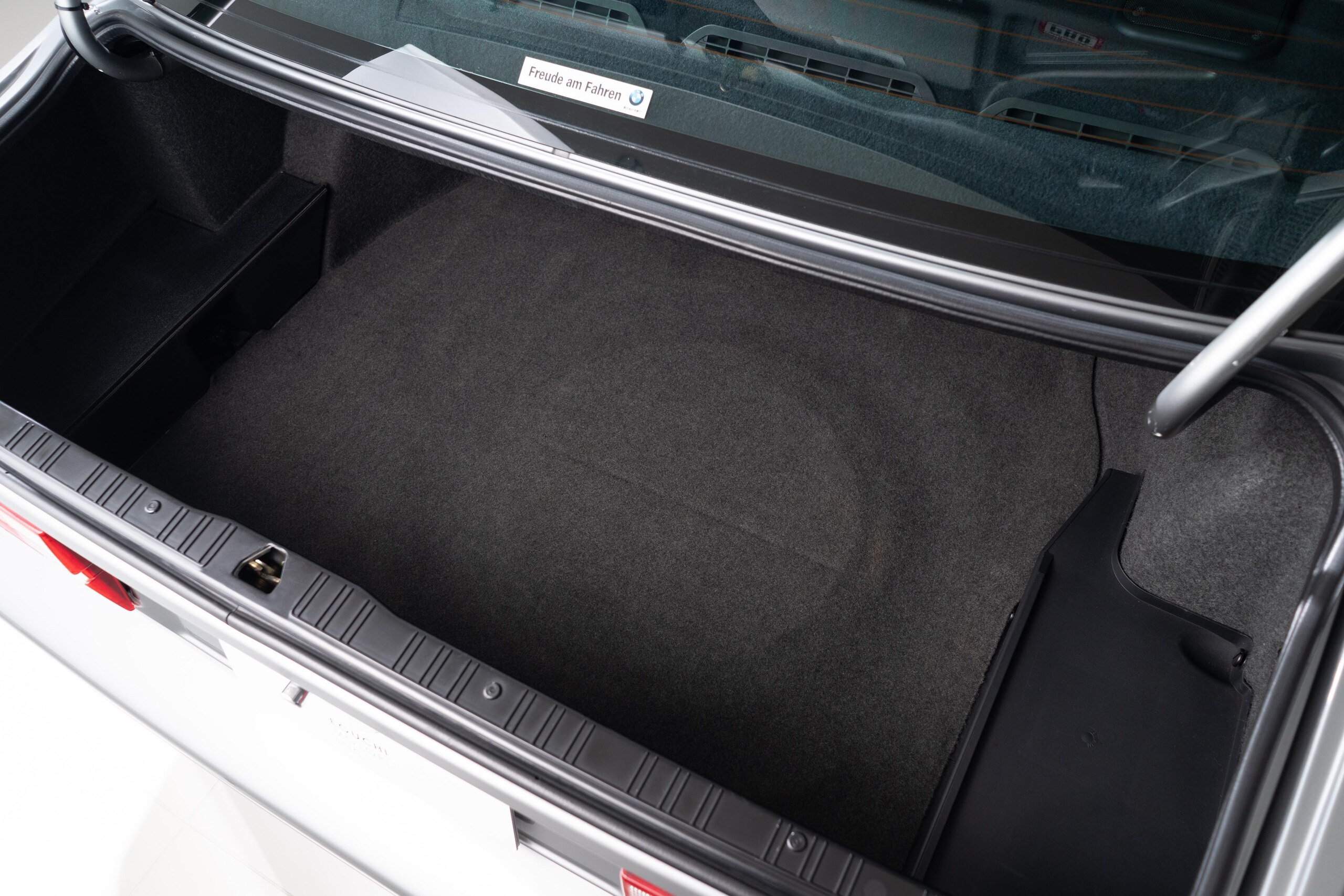 1989 BMW M3 Coupe — Photo 14 / 15