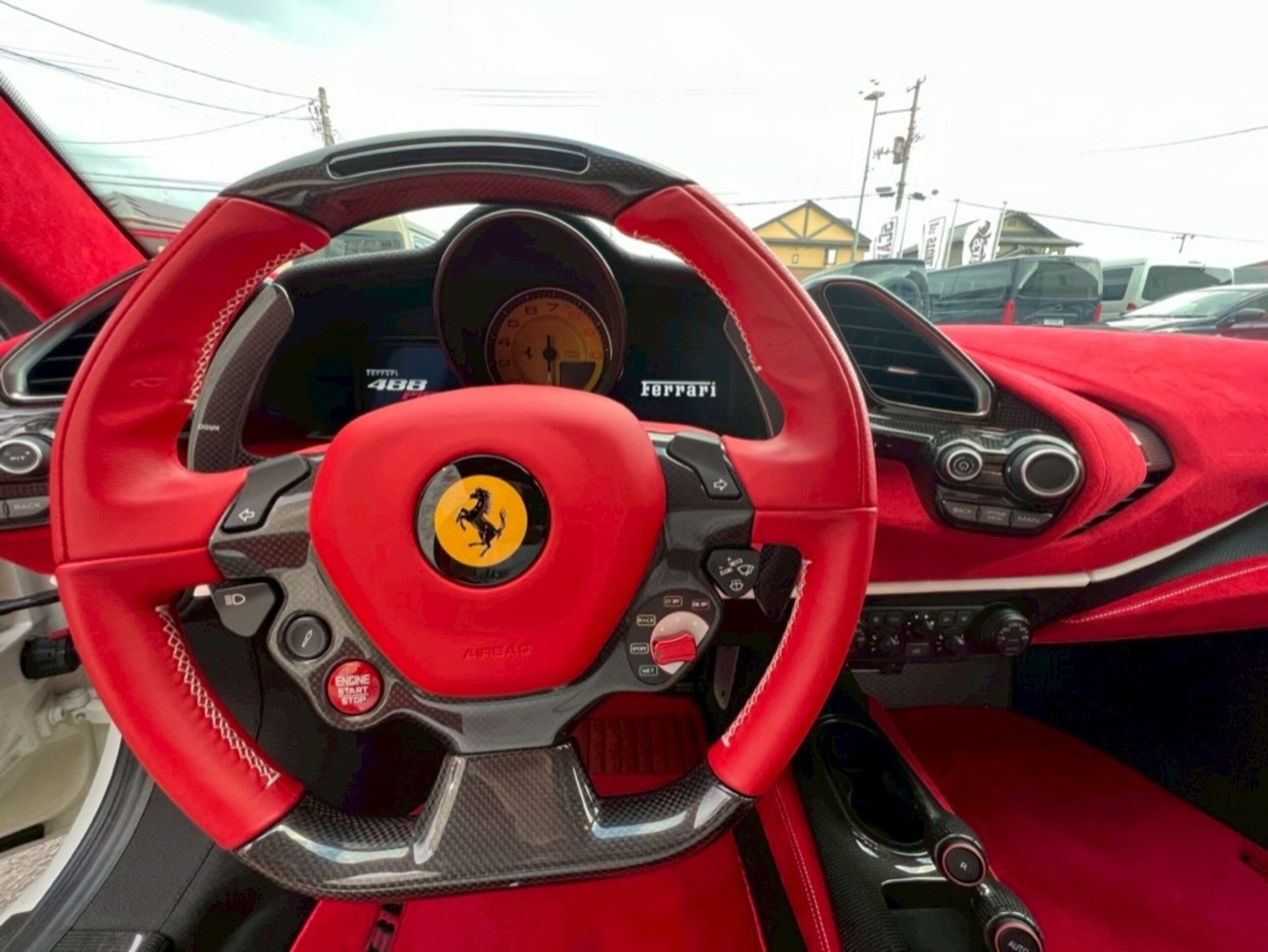 2019 Ferrari 488 Pista — Photo 14 / 22