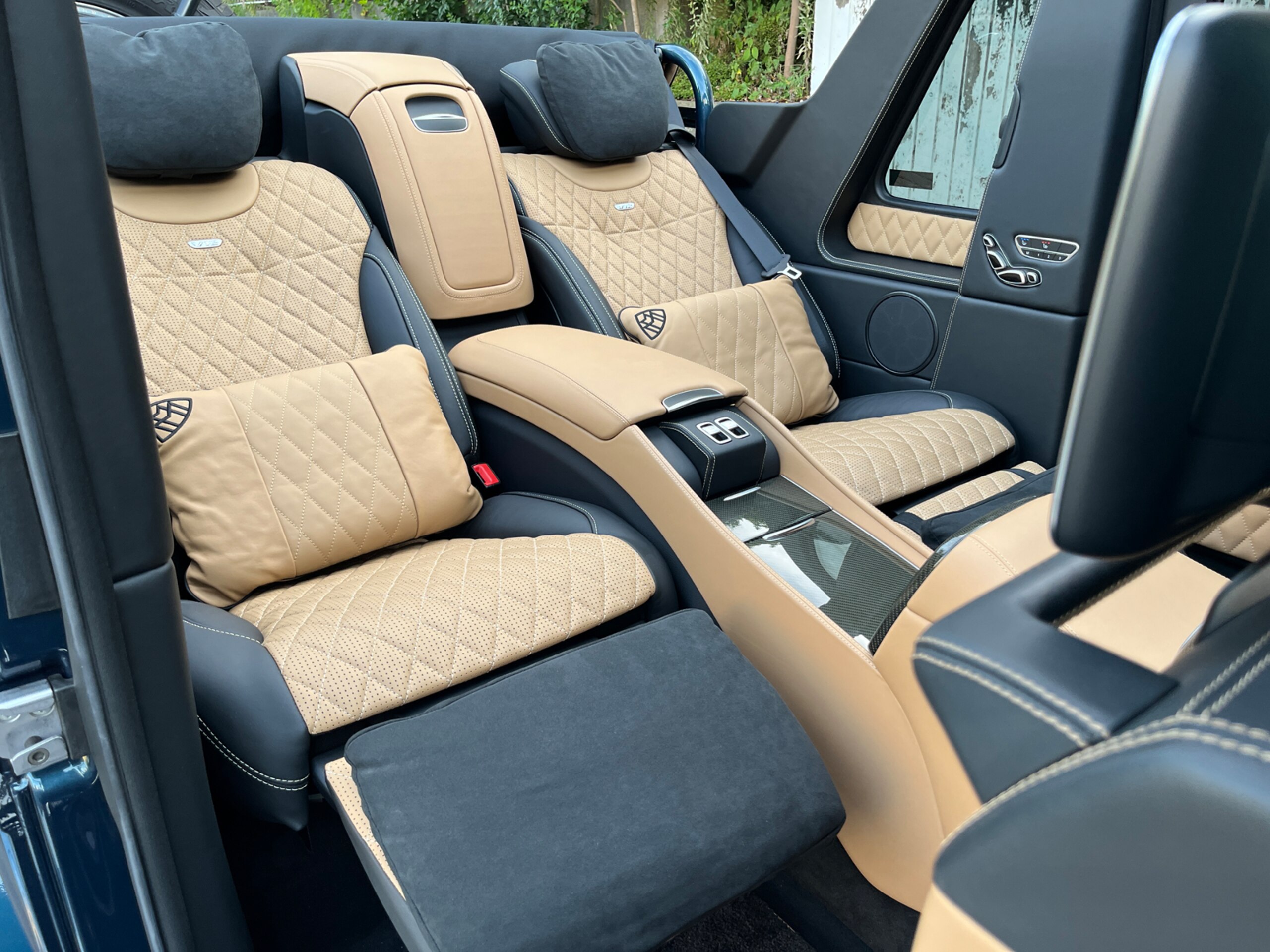 2018 Mercedes Benz Maybach G650 Landaulet — Photo 18 / 22