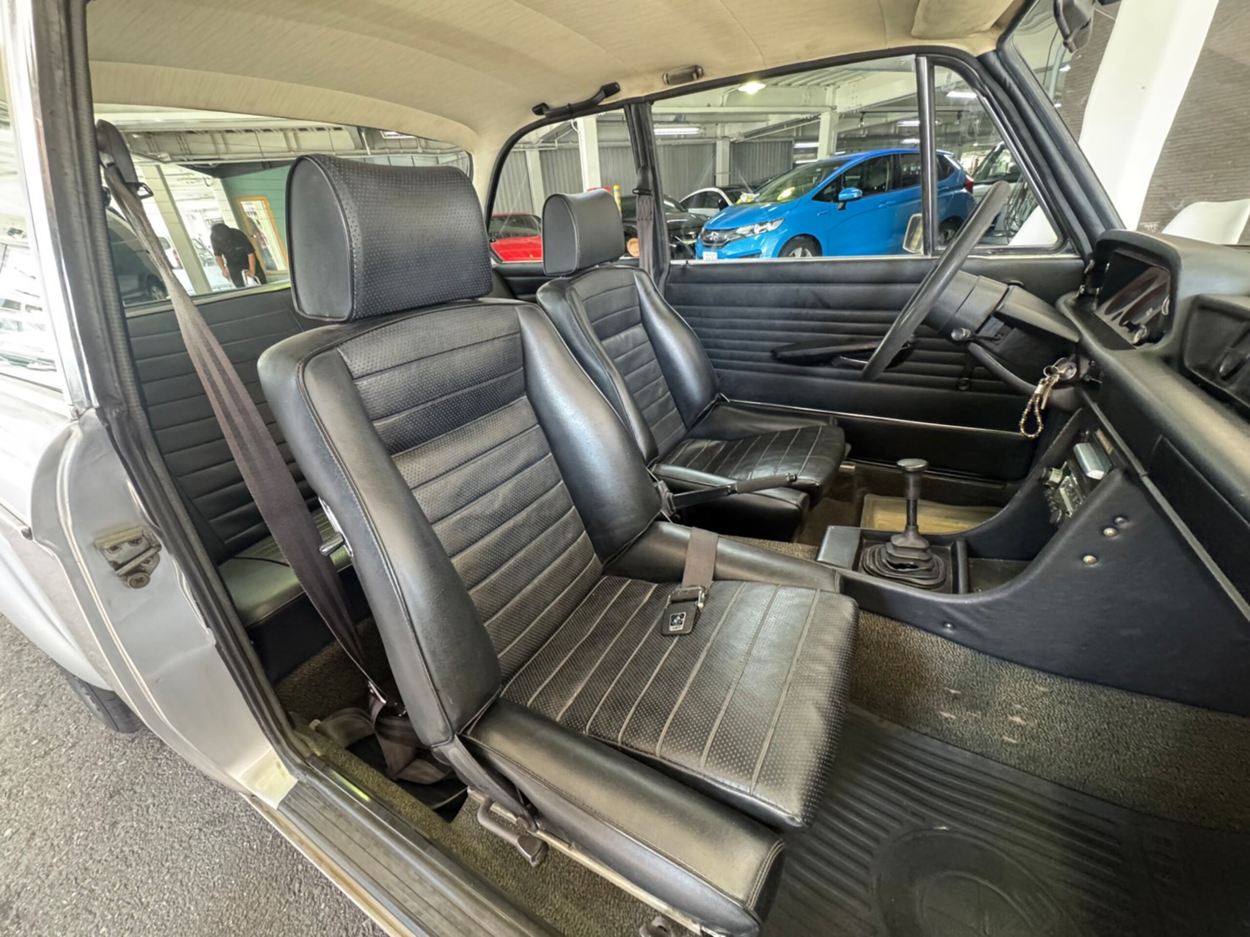 1975 BMW 2002 Turbo — Photo 14 / 19
