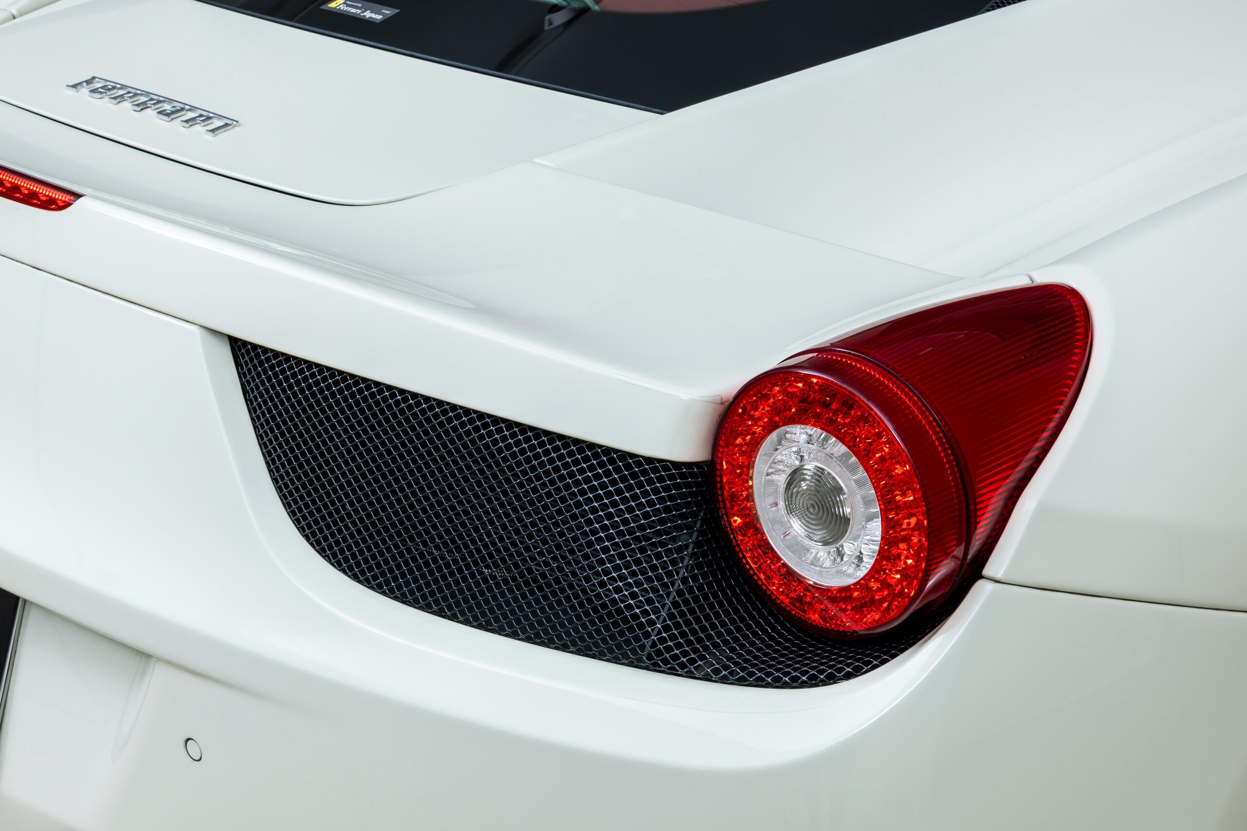 2011 Ferrari 458 Italia F1 DCT — Photo 11 / 24