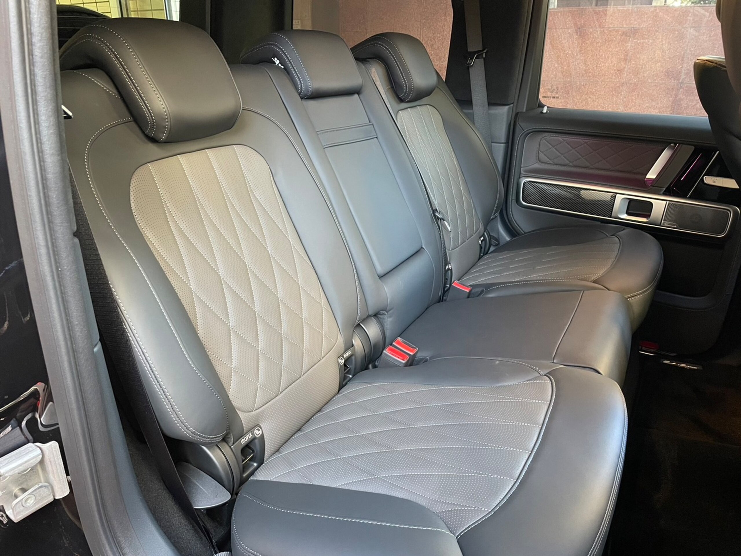 2024 Mercedes Benz G63 AMG — Photo 18 / 20